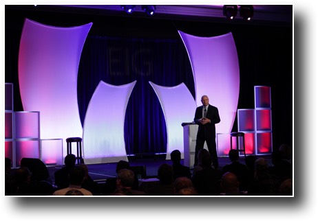 Colin powell keynote speaker at a live event